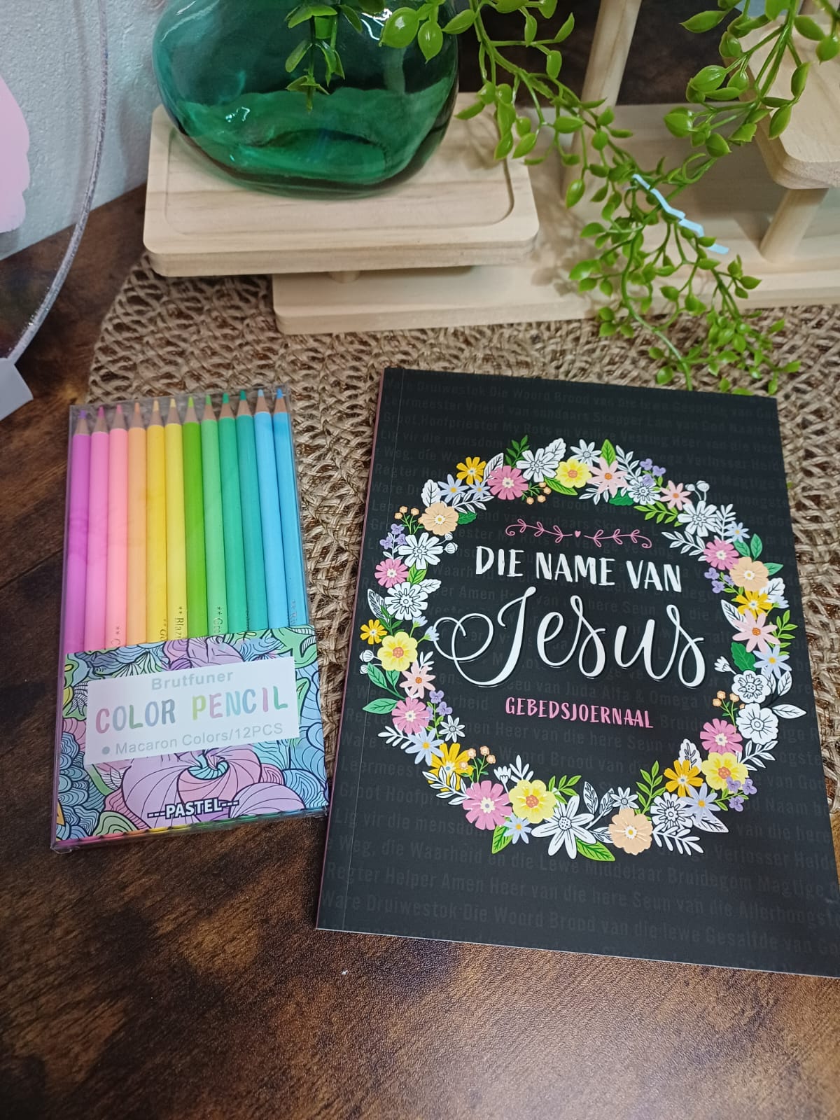 Die Naam van Jesus Inkleur Stel; Creative Set; Neriah’s Light