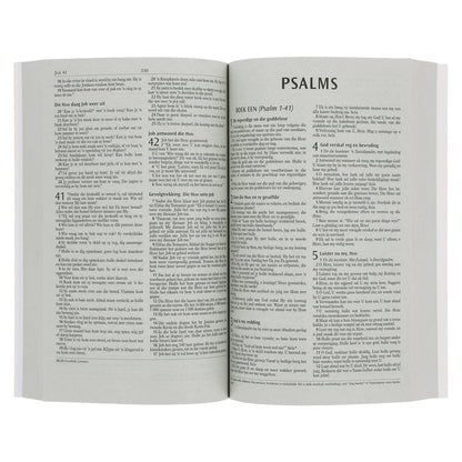 NLV Uitreikbybel – Denim & Oranje | Afrikaans Evangelisasie Bybel