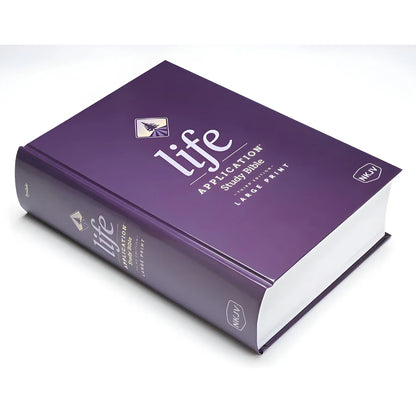NKJV Life Application Study Bible | Large Print Hardcover Edition