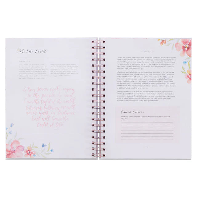 Moments In Prayer: A 52-Week Prayer Journal for Women (Wirebound)